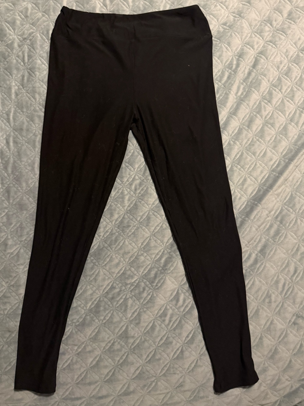 LuLaRoe Black Leggings- OS - Tall&Curvy - 12-18